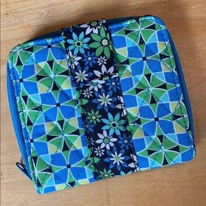 Wallet • small floral bifold